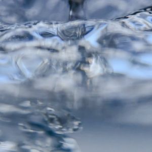 Abstract visual representing calm breathing patterns.